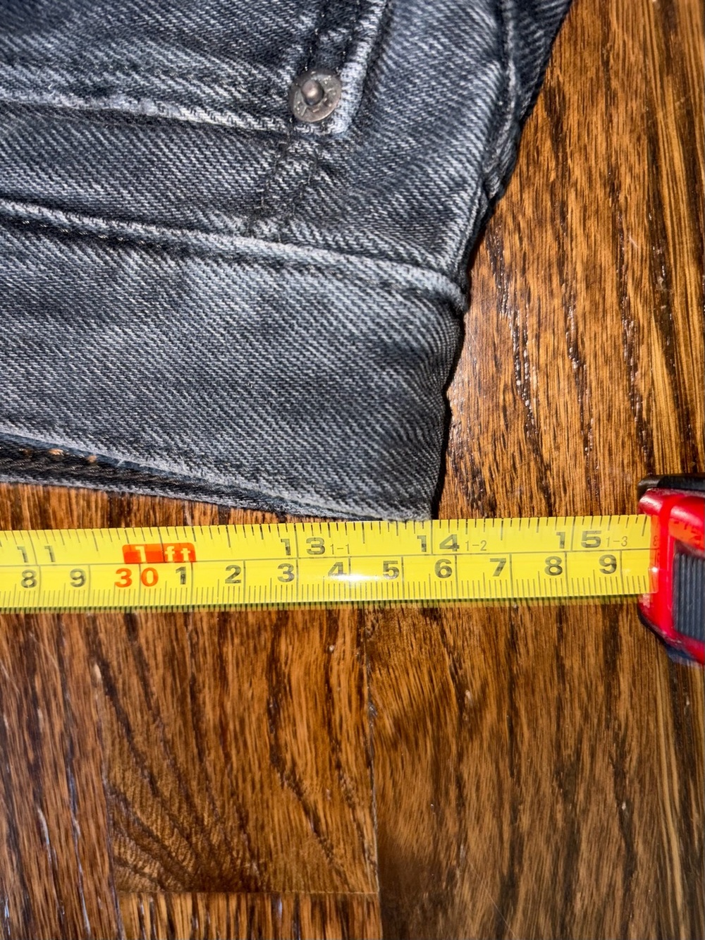 Levi's Black ‘94 Baggy Shorts - Picture 9 of 9